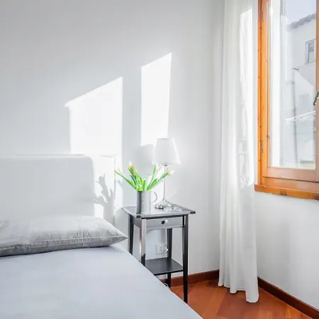 Casa Tua Santo Spirito Флоренция
