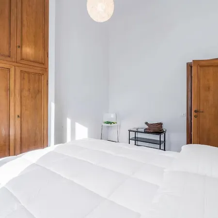 Casa Tua Santo Spirito Apartment *