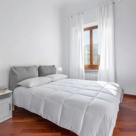 Casa Tua Santo Spirito Florence